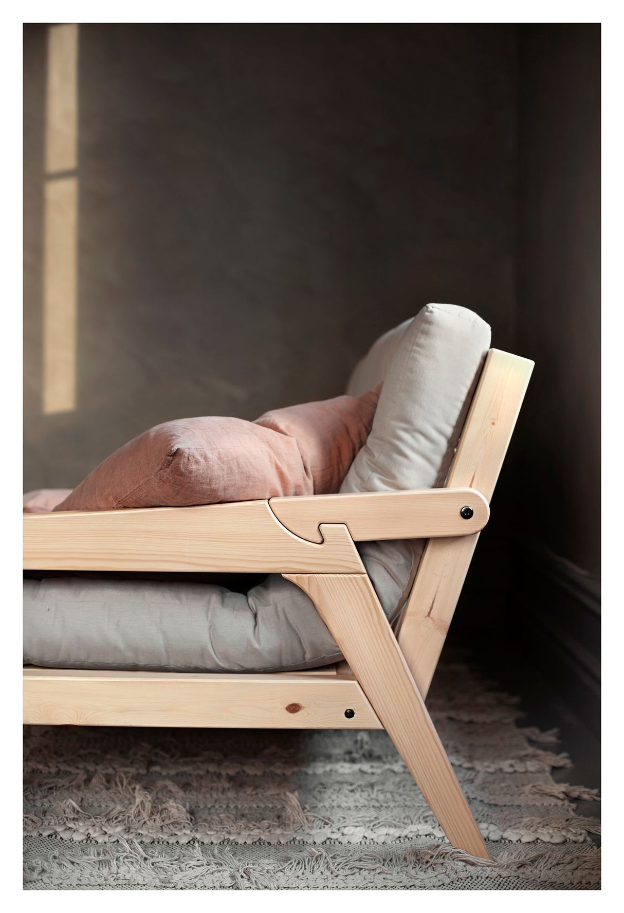 Grab Sovesofa, Fyrretræ/Ivory Fløjl - Unoliving.com