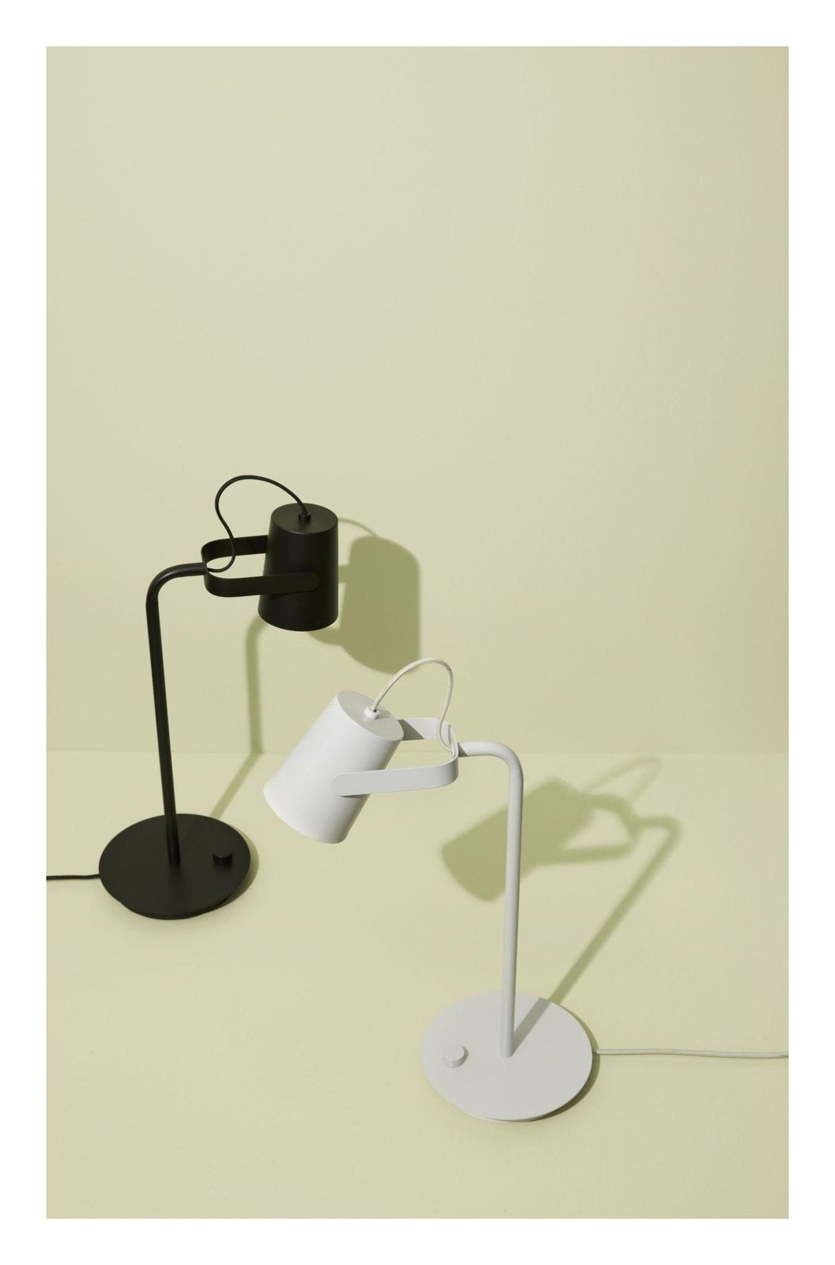 Ardent Bordlampe, Sort - UNOLIVING.COM