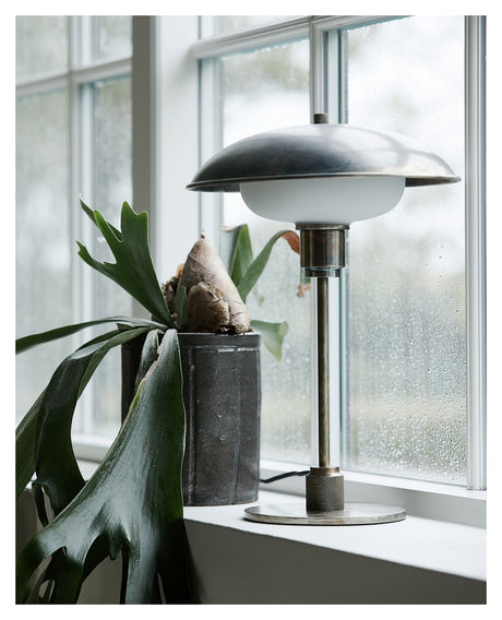 Boston Bordlampe - Antik brun - UNOLIVING.COM