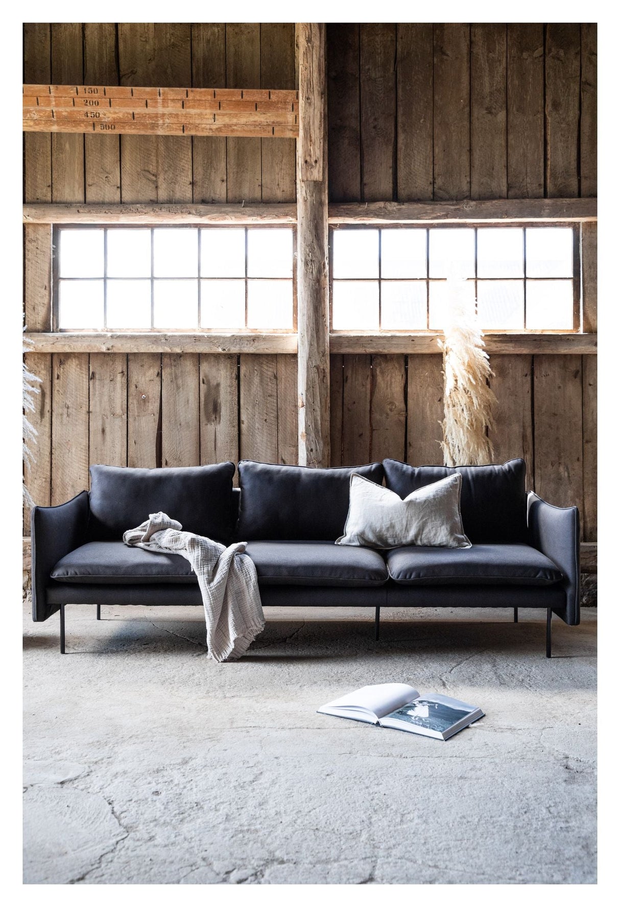 Brunskär 3 - pers sofa - Sort - UNOLIVING.COM