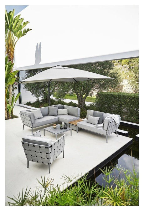 Cane - line Hyde luxe tilt Parasol 3x3 m, Silver - UNOLIVING.COM