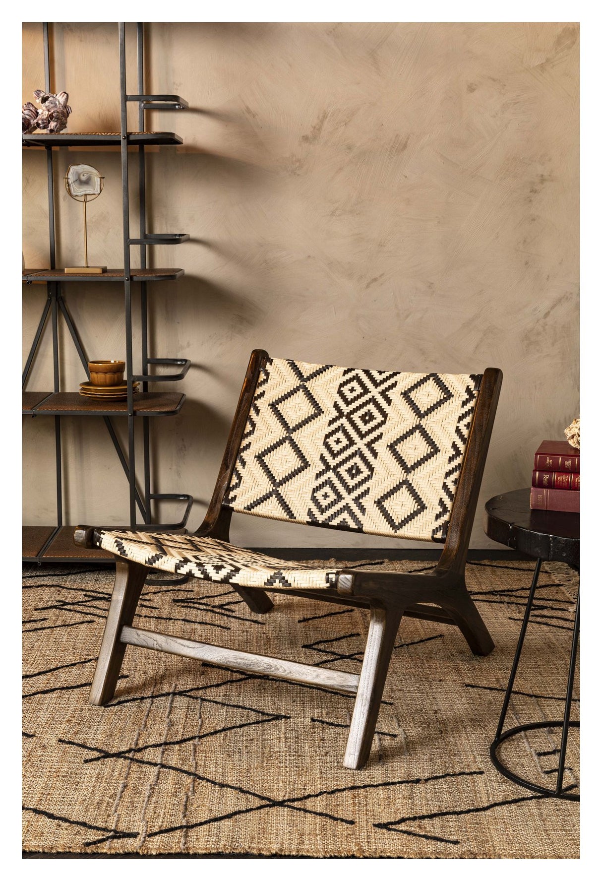 Dutchbone Landa Loungestol - Mahogny - Unoliving.com