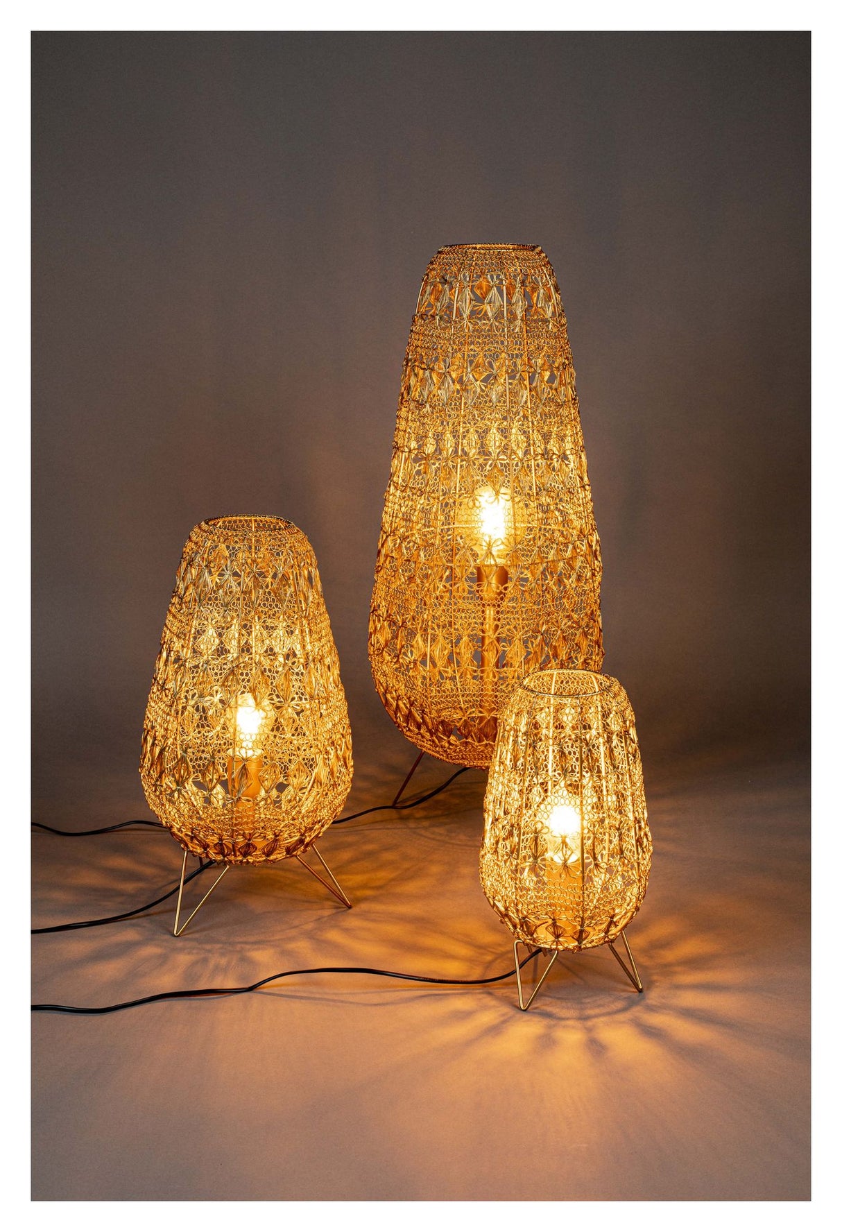 Dutchbone Filo S Bordlampe, Gylden - Unoliving.com