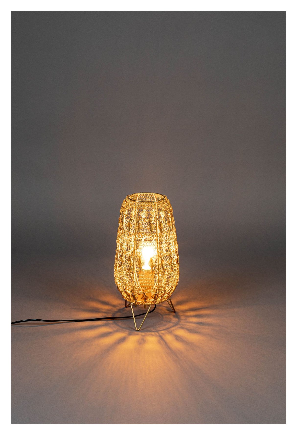 Dutchbone Filo S Bordlampe, Gylden - Unoliving.com