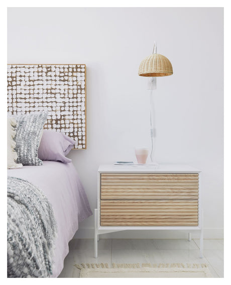 Damila Væglampe, Hvid metal/Rattan - UNOLIVING.COM