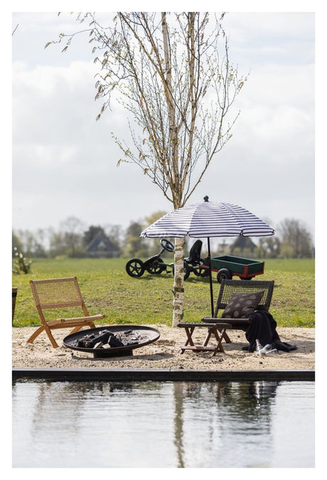 Woood Lois Loungestol - Lys Eukalyptus/Flet - Unoliving.com