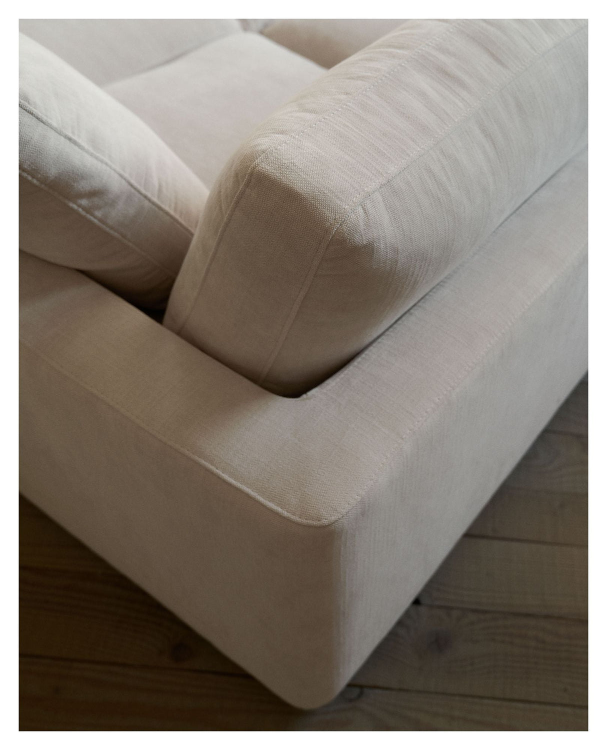 Gala 3-pers. sofa m. dobbelt chaiselong, Beige Chenillestof - Unoliving.com