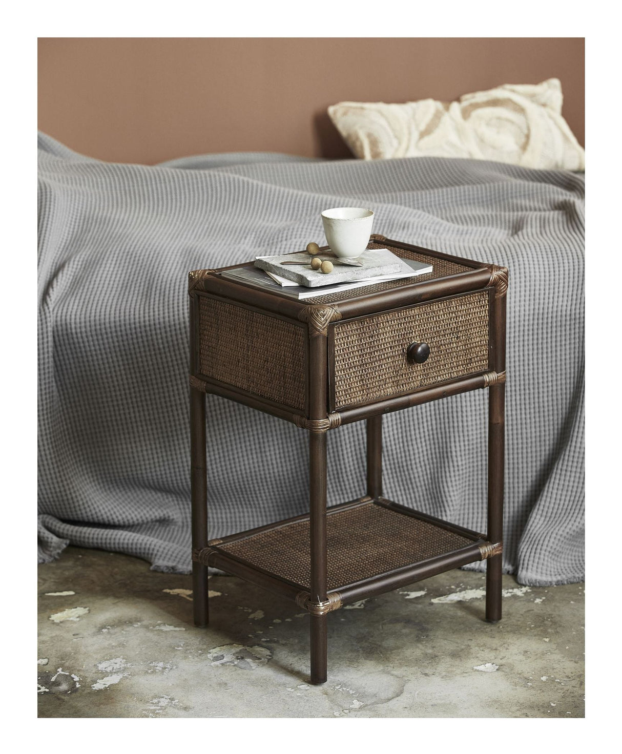 HAYES Sidebord, Brun, Rattan - Unoliving.com