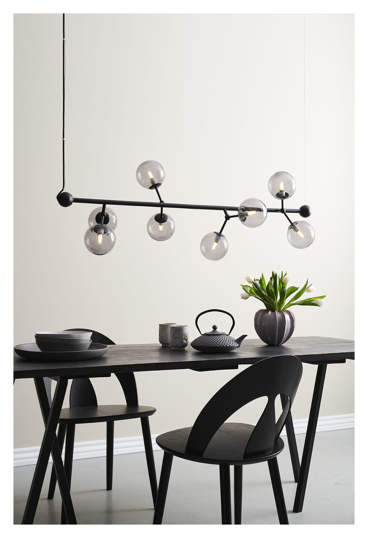 Halo Design ATOM Bordlampe, Smoke med 8 glas 8XG9 - Unoliving.com