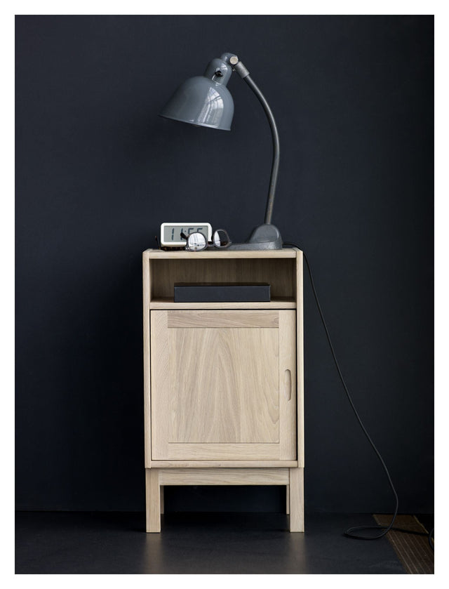 Haslev Sengebord, hvidolieret eg - Unoliving.com