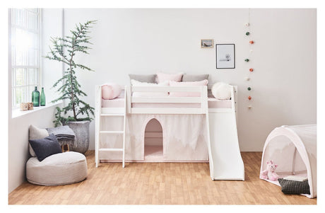 Hoppekids rund pude med flæser, rosa, Winter Wonderland - Unoliving.com