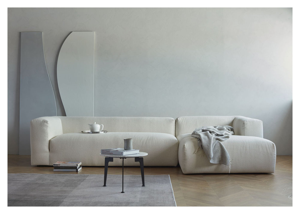 Kornum Sofa med chaiselong højre, Offwhite Bouclé - Unoliving.com