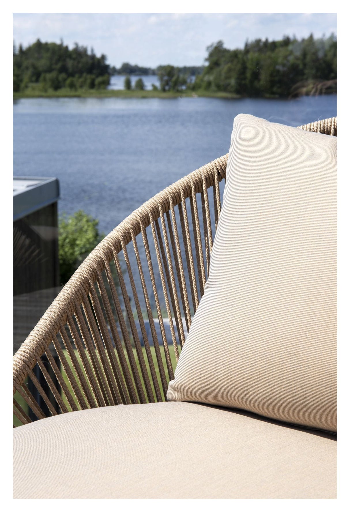 Lindos Loungestol, Sort Alu/Latte Reb/Beige Hynde - Unoliving.com