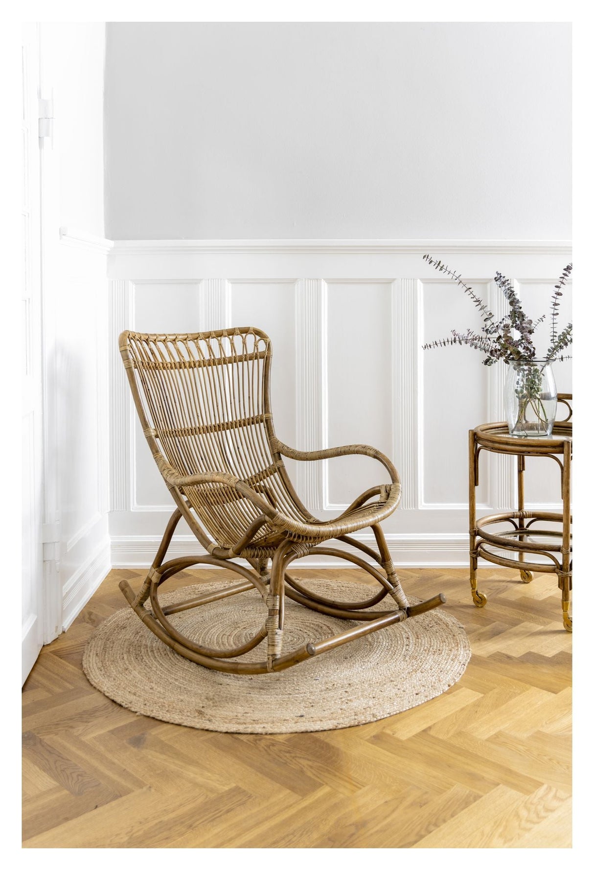 Monet Gyngestol, Antique - Unoliving.com