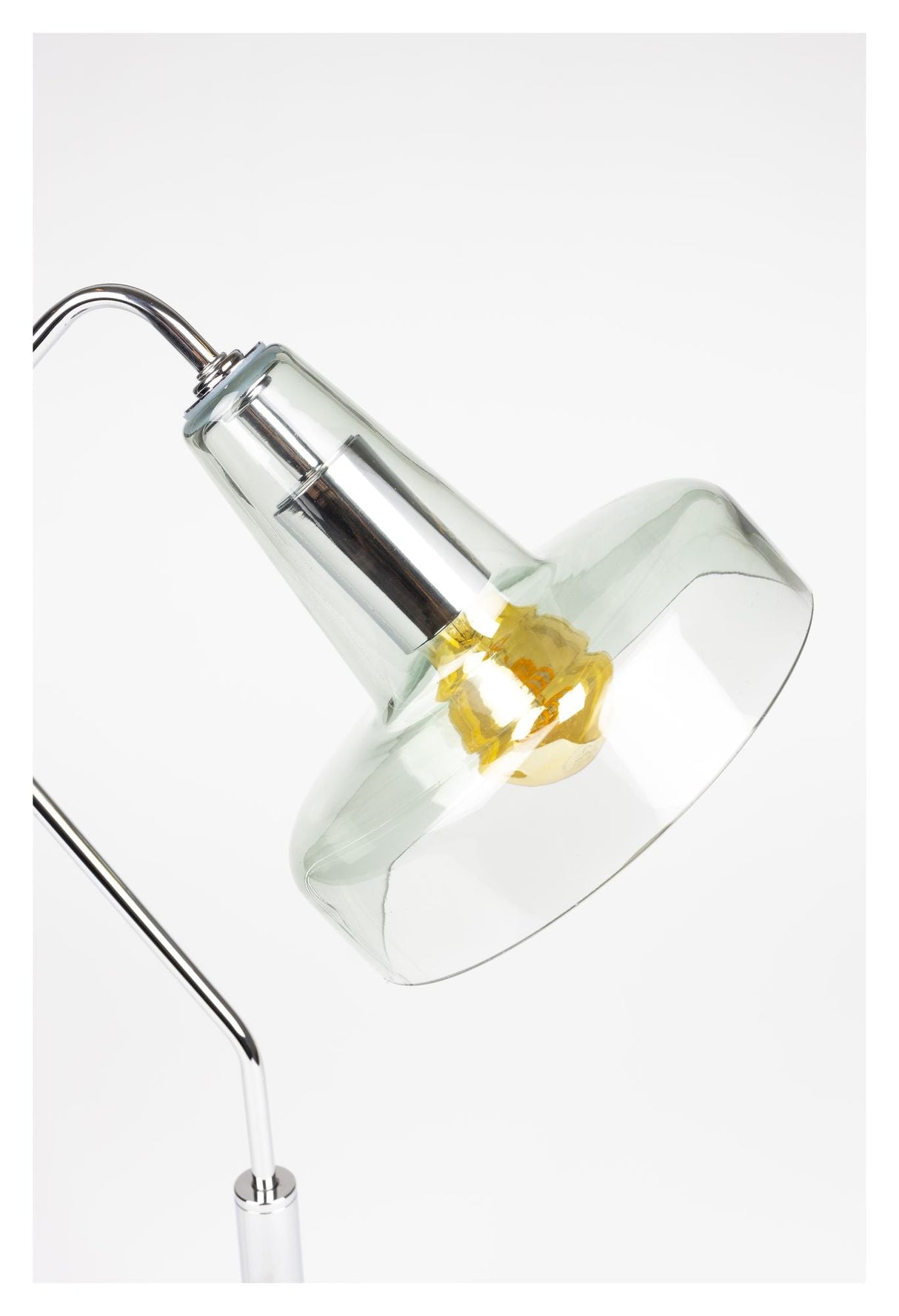 Nixon Bordlampe m. Grøn glasskærm - Unoliving.com