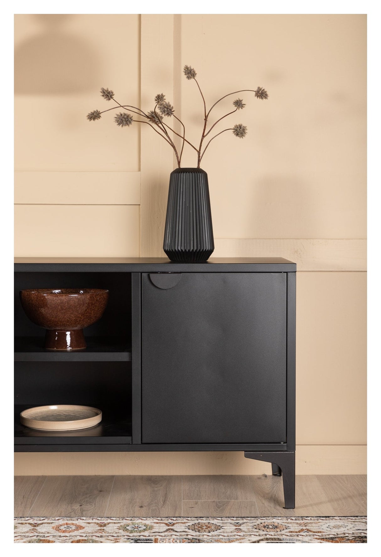 Piring TV-bord - Sort - Unoliving.com