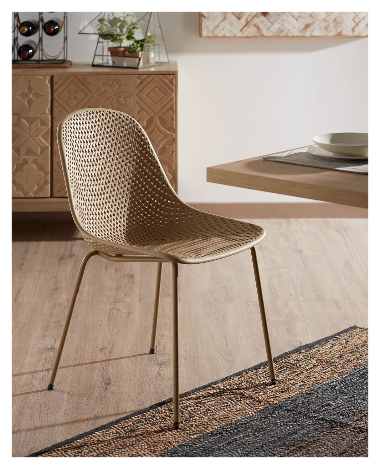 Quinby Spisebordsstol, Beige - Unoliving.com