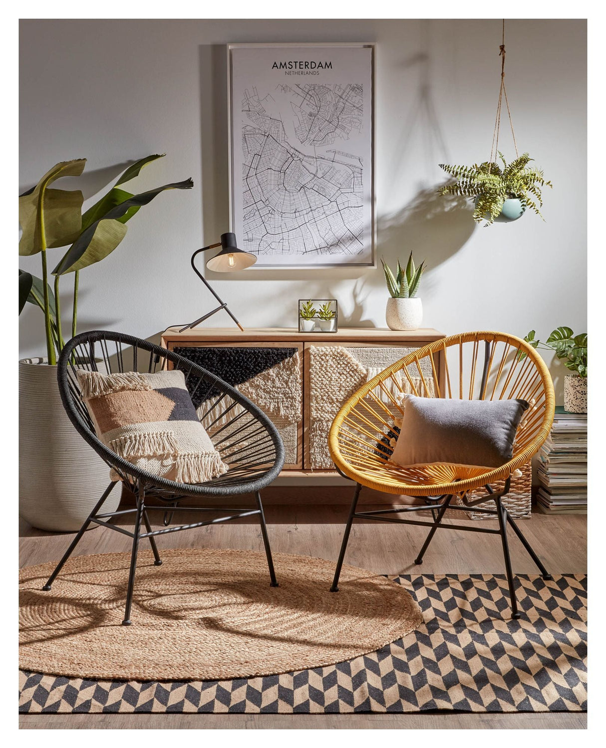 Samanta Loungestol, Sort - Unoliving.com