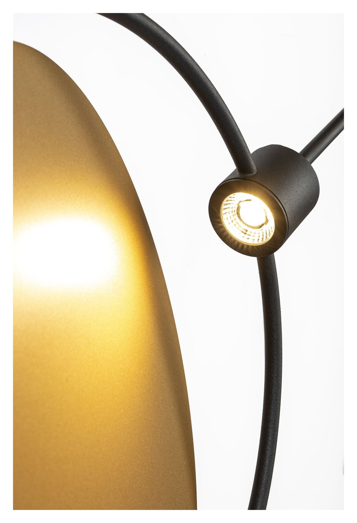 Sirius Gulvlampe, Sort/Guld - Unoliving.com