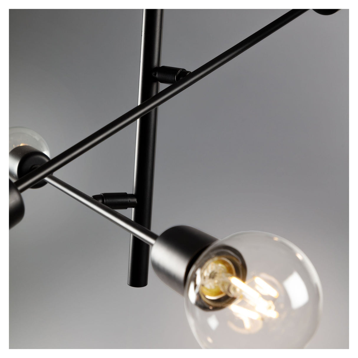 Spica Loftlampe Sort - Unoliving.com