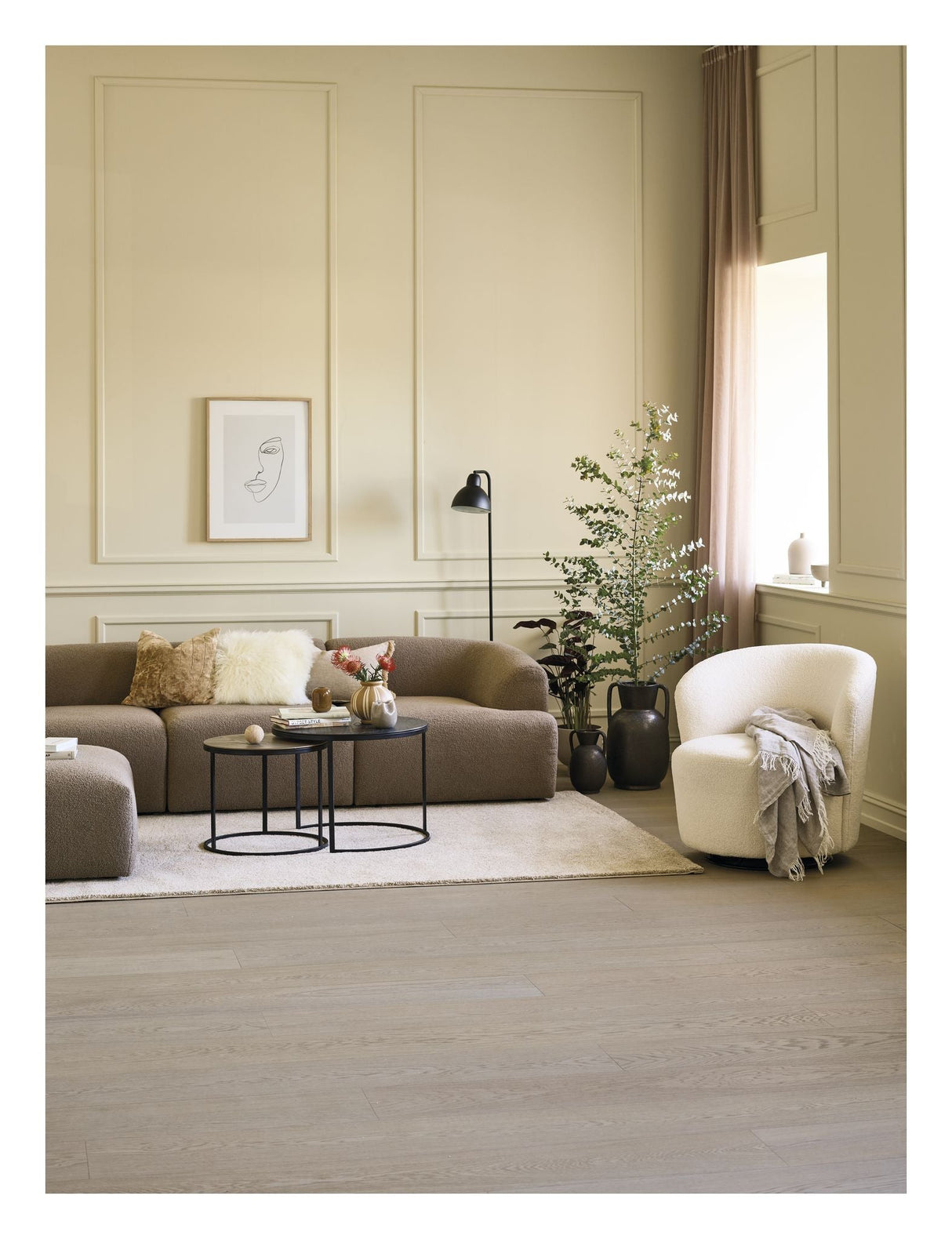 Storm Loungestol med drejefunktion, Offwhite teddy-look - Unoliving.com