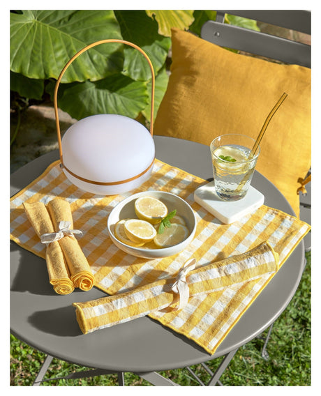 Tea Outdoor Bordlampe, Polythene/Gul metal - Unoliving.com