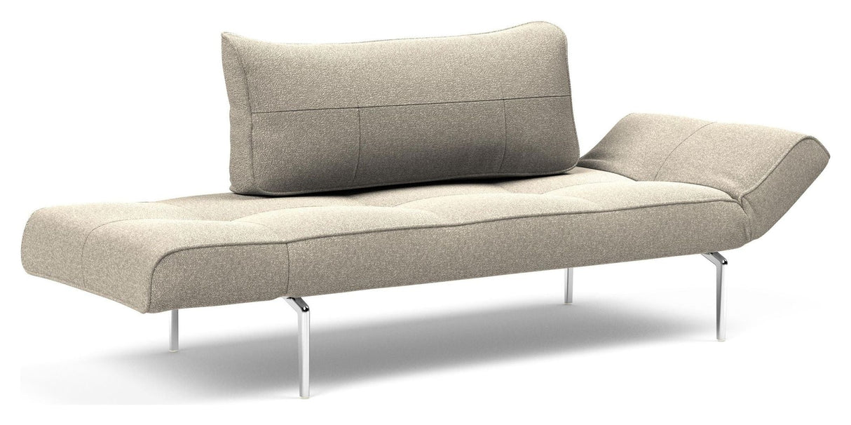 Zeal Straw Daybed, Bouclé/Beige - Unoliving.com