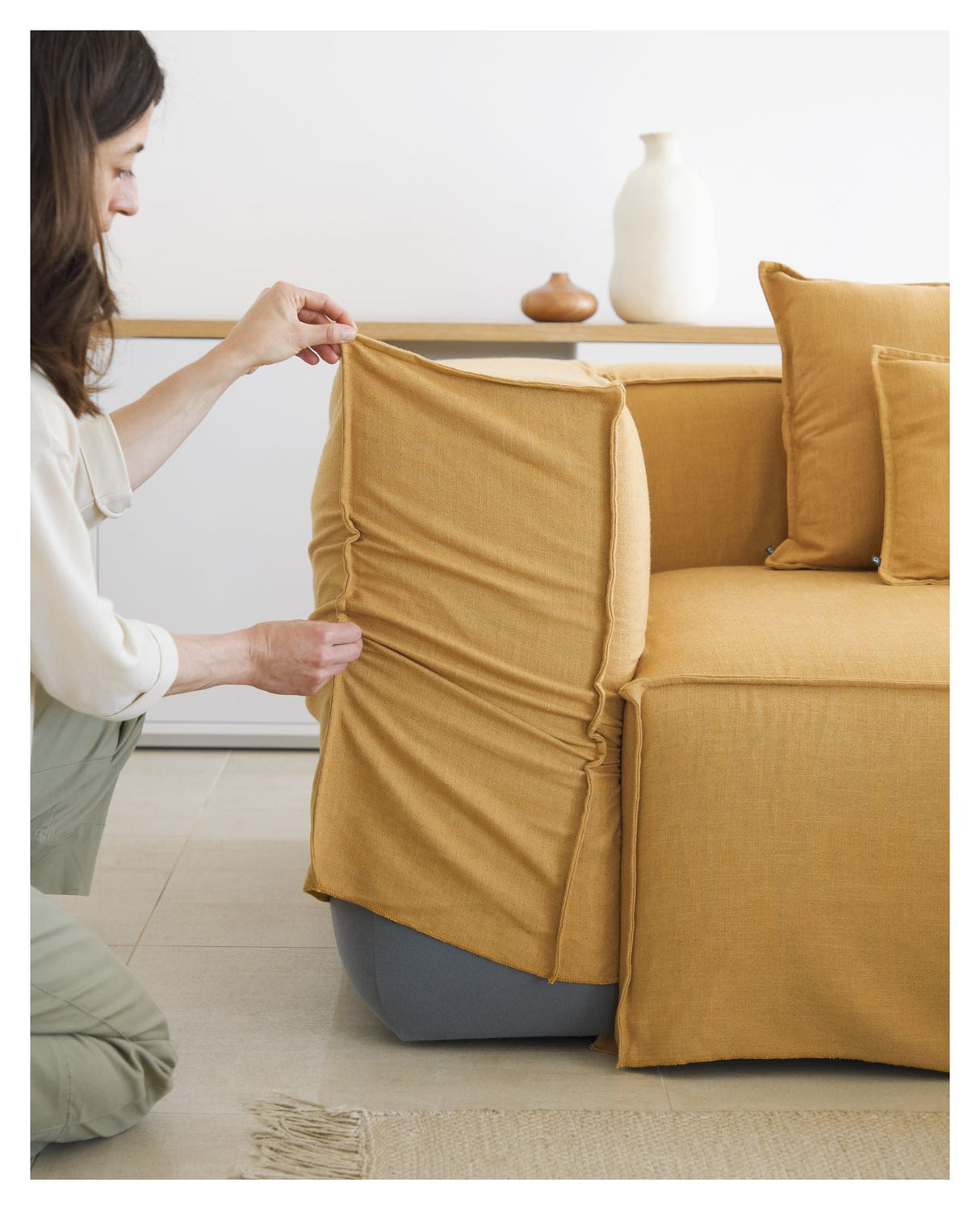 Blok 2 - pers. Sofa m. højrevendt chaiselong, Mustard Linen - UNOLIVING.COM