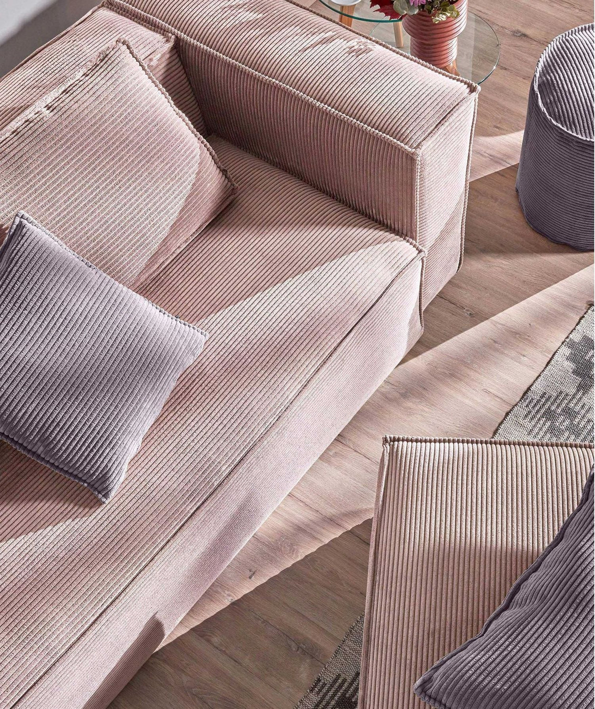 Blok 3 - pers. sofa - Rosa fløjl - UNOLIVING.COM