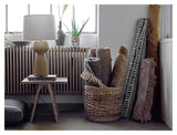 Bloomingville Aby Tæppe Sort, Jute - UNOLIVING.COM