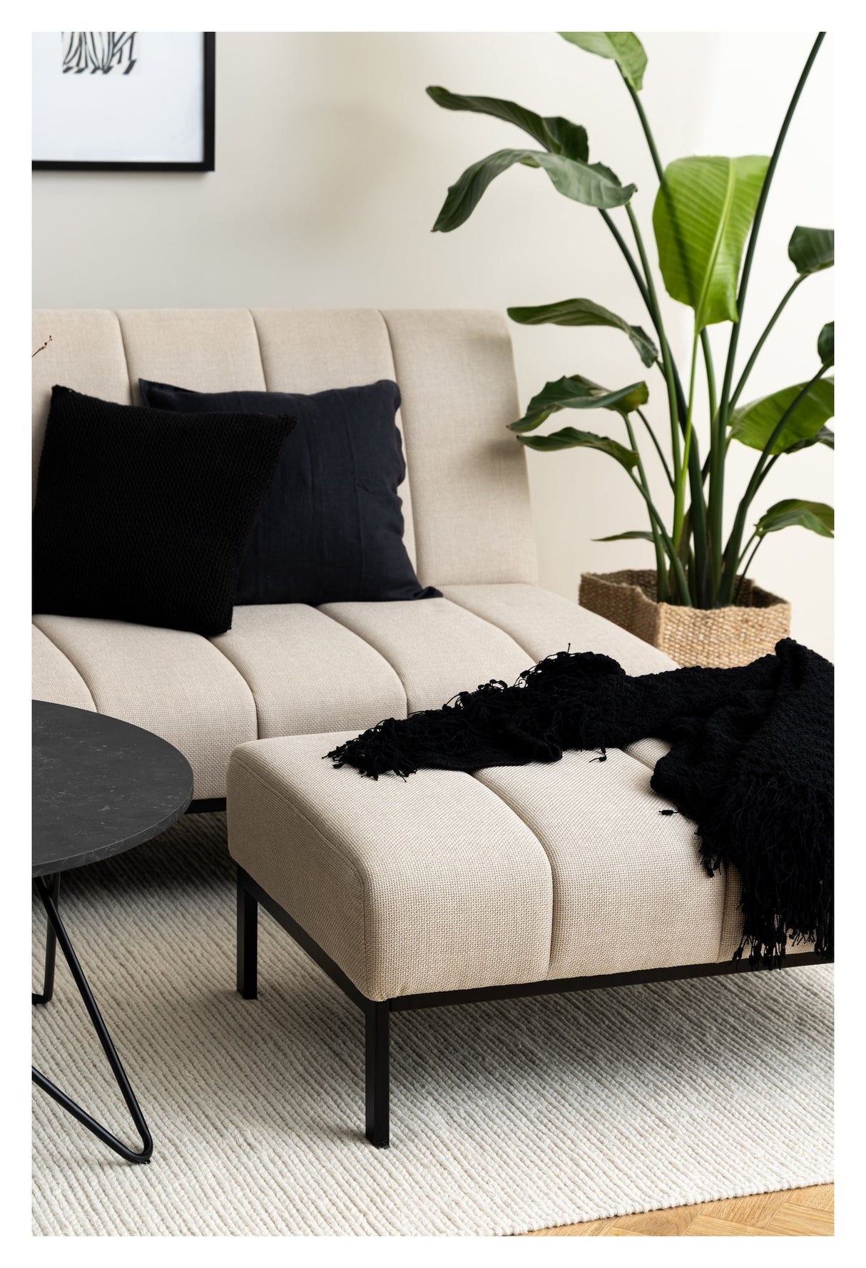 Caix, ottoman - beige - UNOLIVING.COM