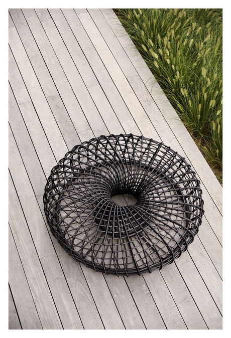 Cane - line OUTDOOR Nest fodskammel Ø130, Lava grå - UNOLIVING.COM