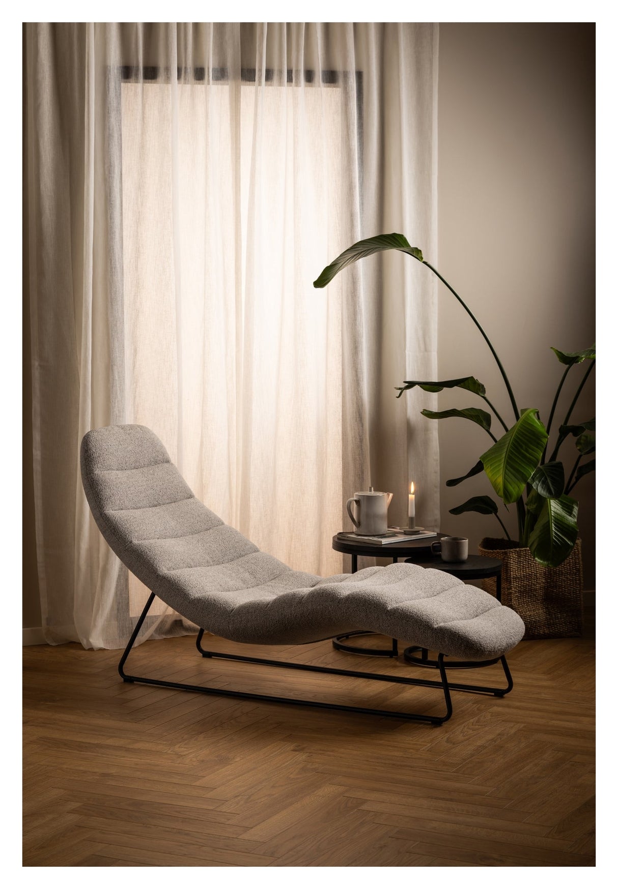 Chaplin, loungestol - beige - UNOLIVING.COM