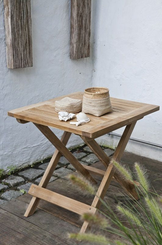 Sanne Sidebord, Teak - Unoliving.com