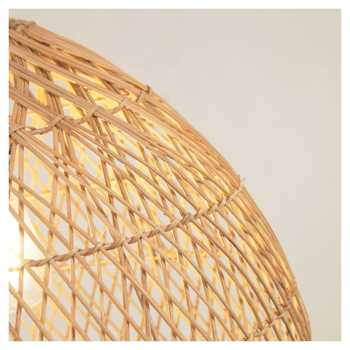 Domitila Lampeskærm, Ø44, Rattan - UNOLIVING.COM