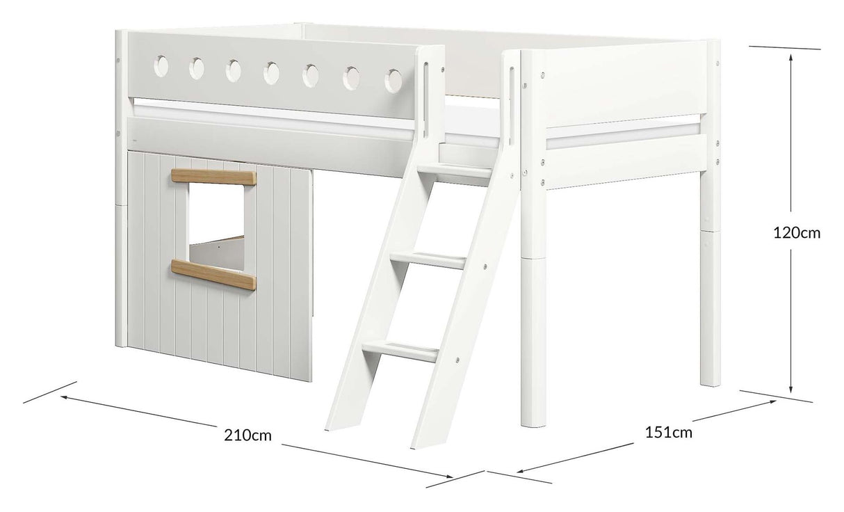 White Halvhøj seng m. skrå stige