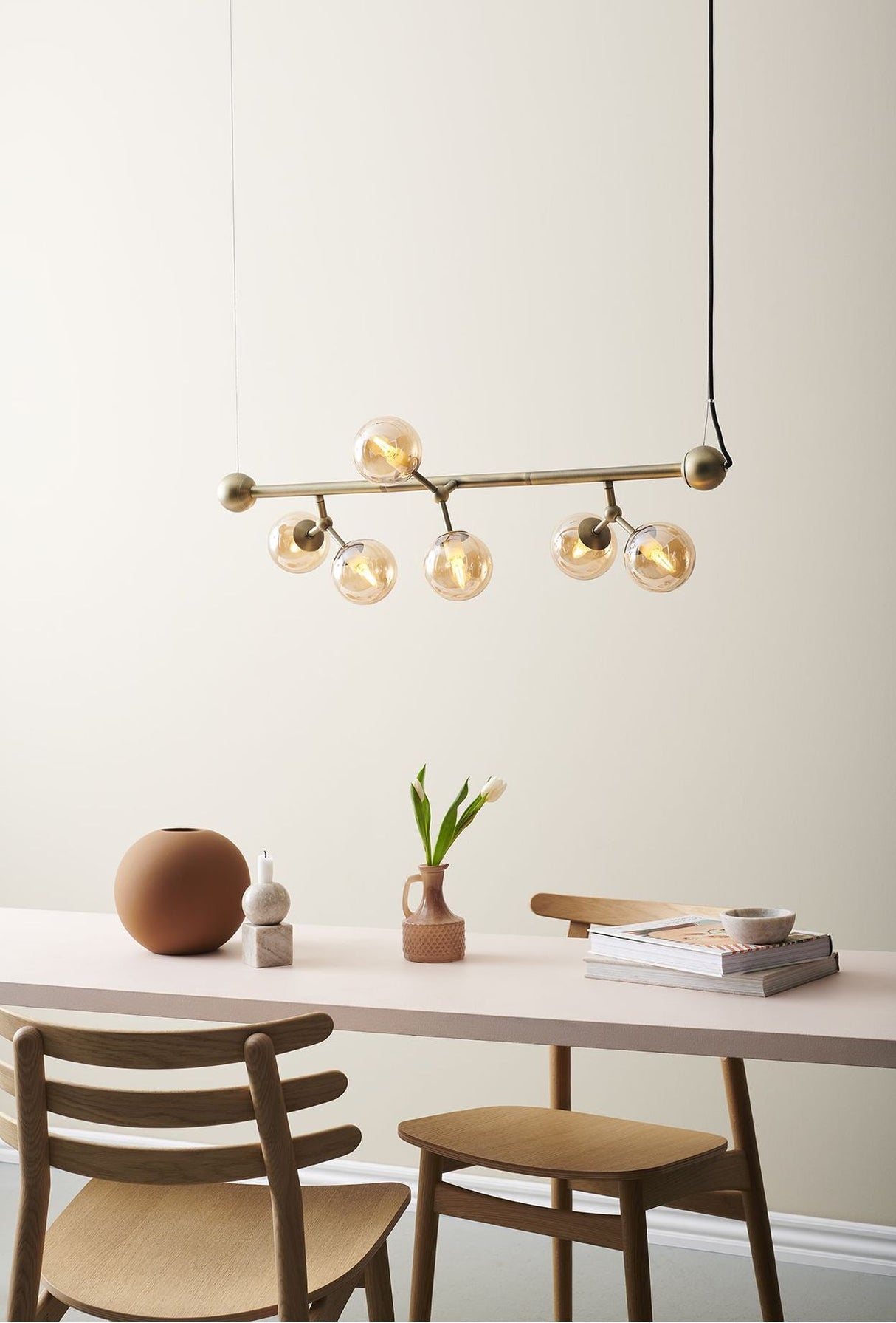 Halo Design ATOM Bordlampe Mini Oxid med 6 glas 6XG9 - Unoliving.com