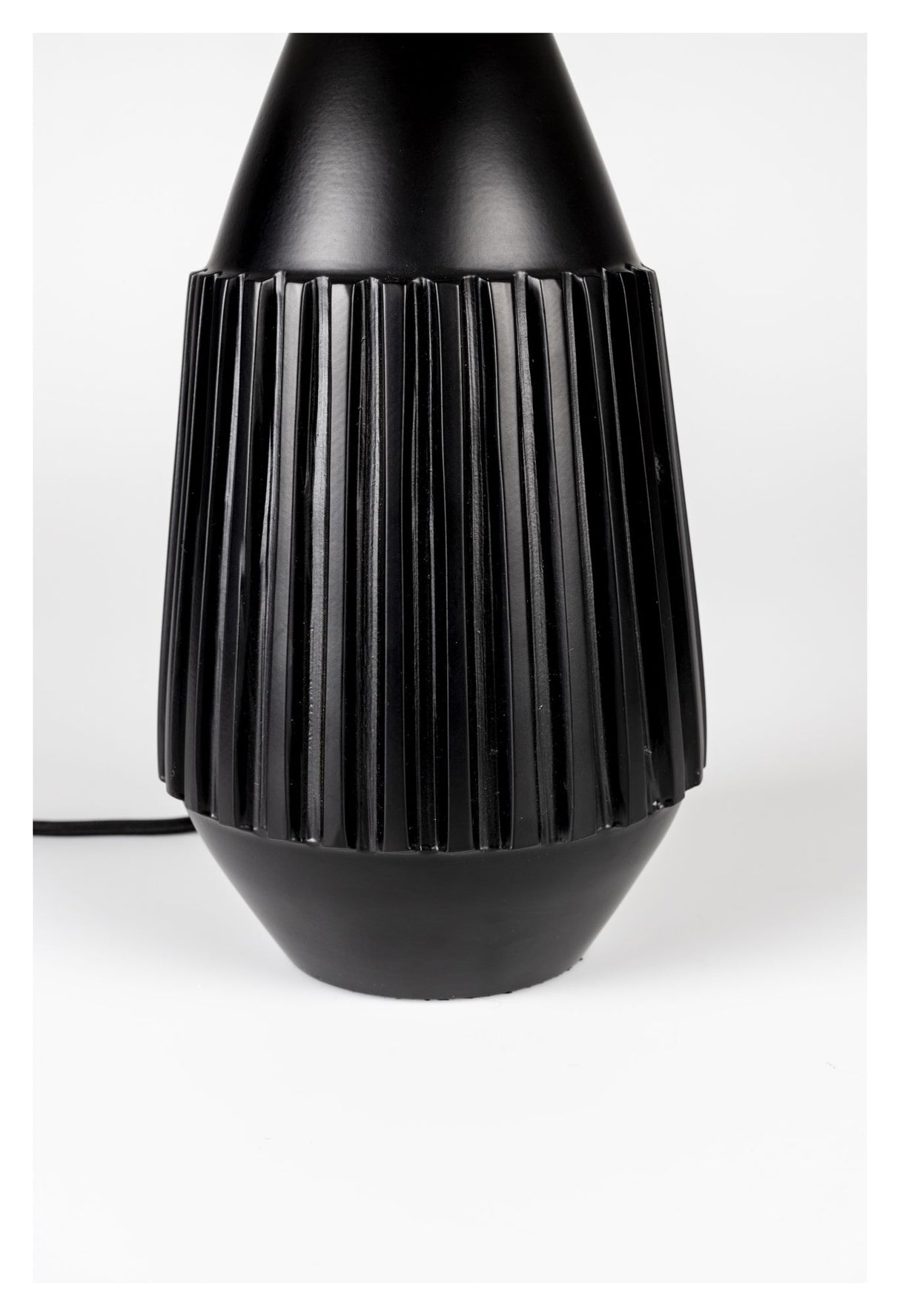 Aysa Bordlampe, Sort alu/Stof - Unoliving.com