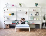 Hoppekids Storey Reol - 3 sektioner m/14 hylder og seng 200x90 - Unoliving.com