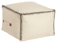 Kave Home Anahi Puf Beige, 45x30 - Unoliving.com