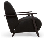 Meghan Loungestol, Sort lammeskinds-look/Wenge ask - Unoliving.com