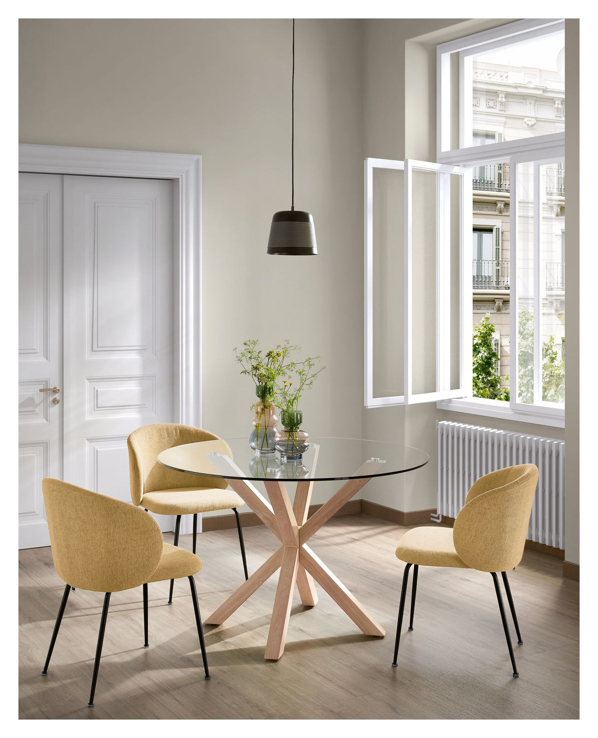 Minna Spisebordsstol, Sort/Mustard - Unoliving.com