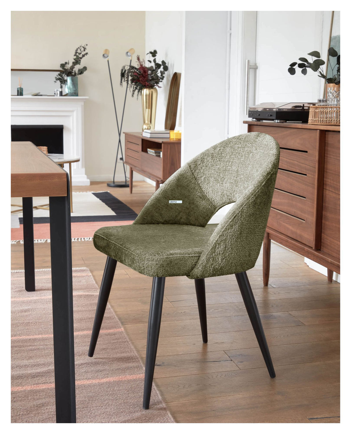 Mael Spisebordsstol, Grøn chenille - Unoliving.com