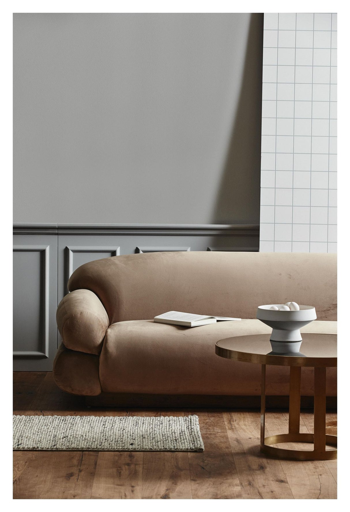 Nordal Sof 2-pers. Sofa - Lysebrun Velour - Unoliving.com