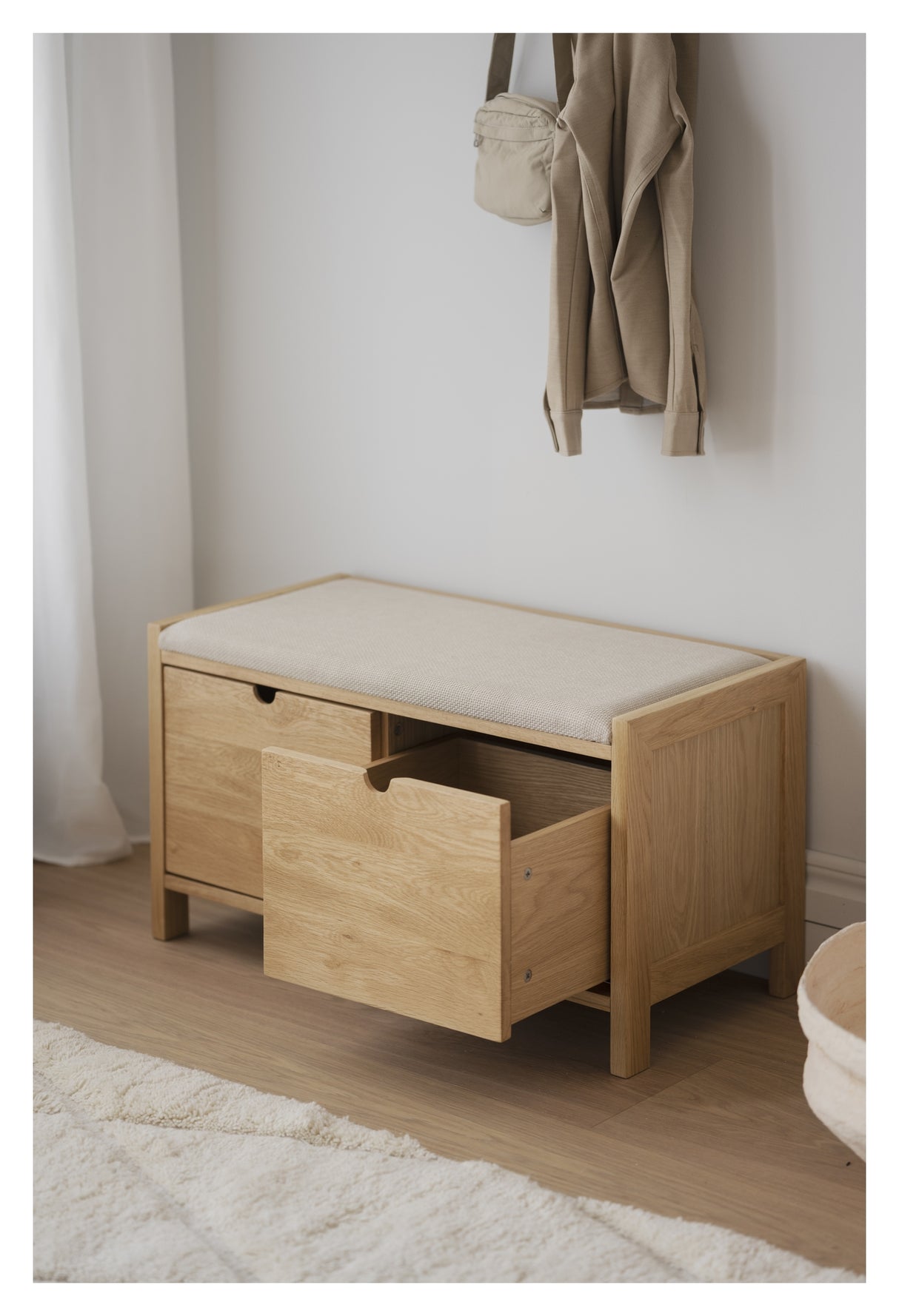 Hillmond, bænk - eg/beige - Unoliving.com