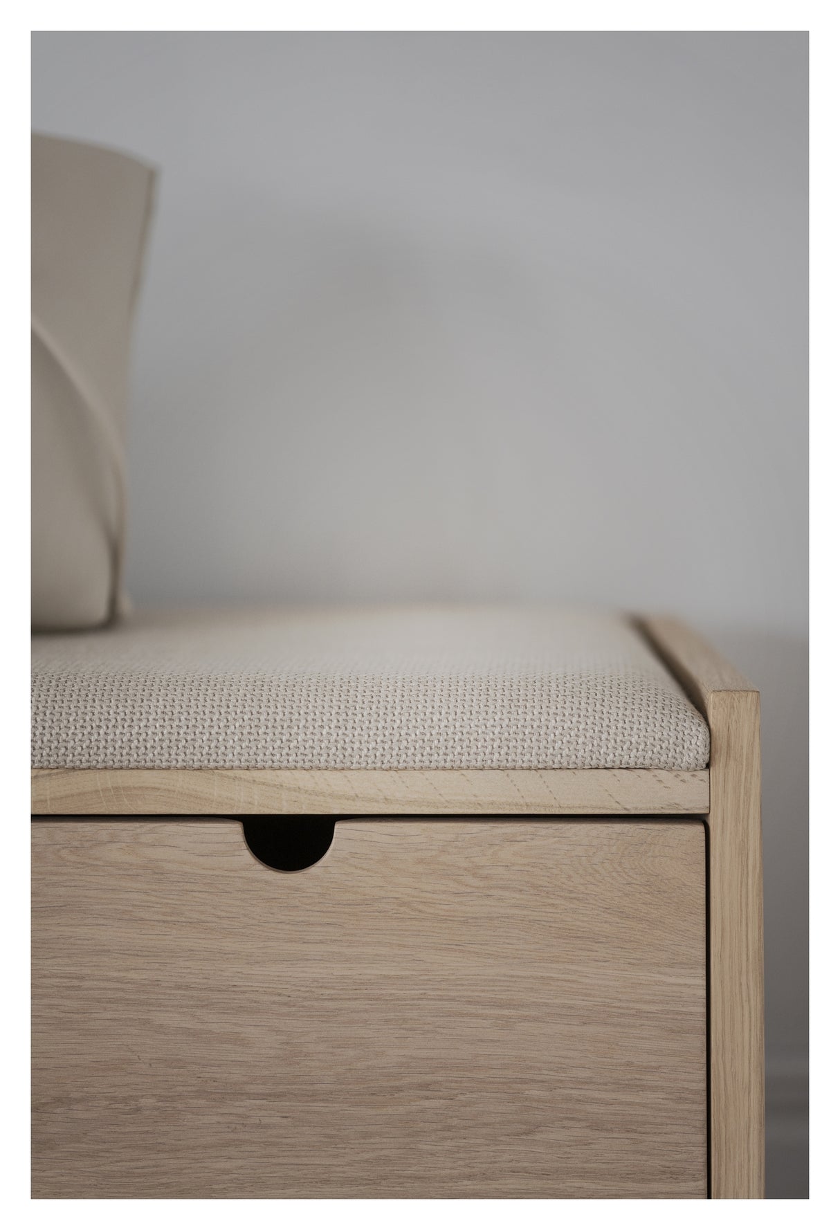 Hillmond, bænk - lys eg/beige - Unoliving.com