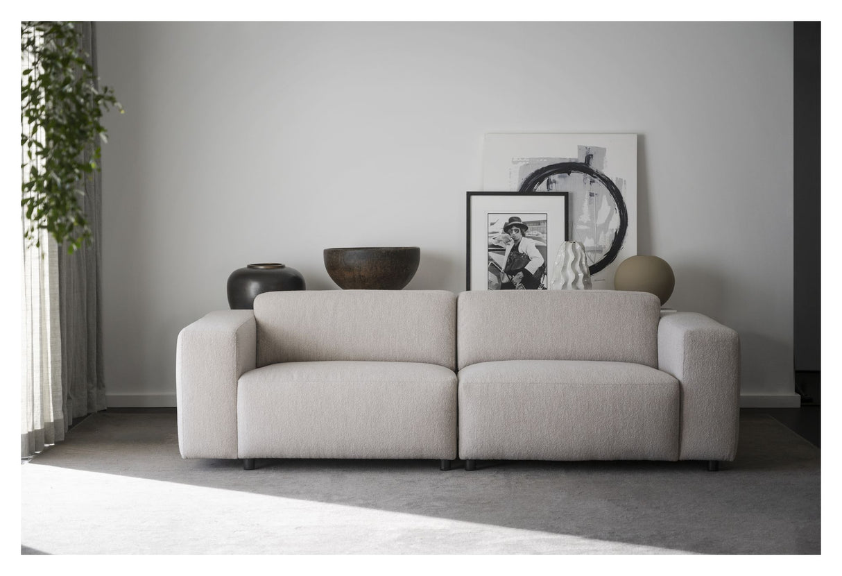 Willard Sofa 3-pers., Lys beige stof - Unoliving.com