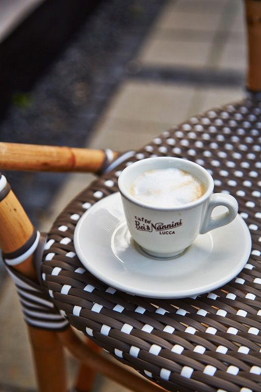 Isabell Cafestol, Cappuccino - Unoliving.com