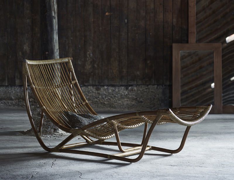 Michelangelo Daybed, Antique - Unoliving.com