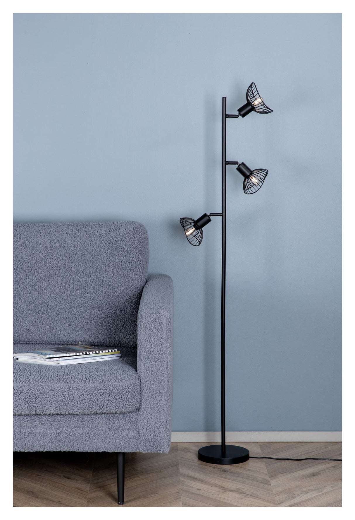 Elsa Gulvlampe H138,5xL29xW20, Sort - Unoliving.com